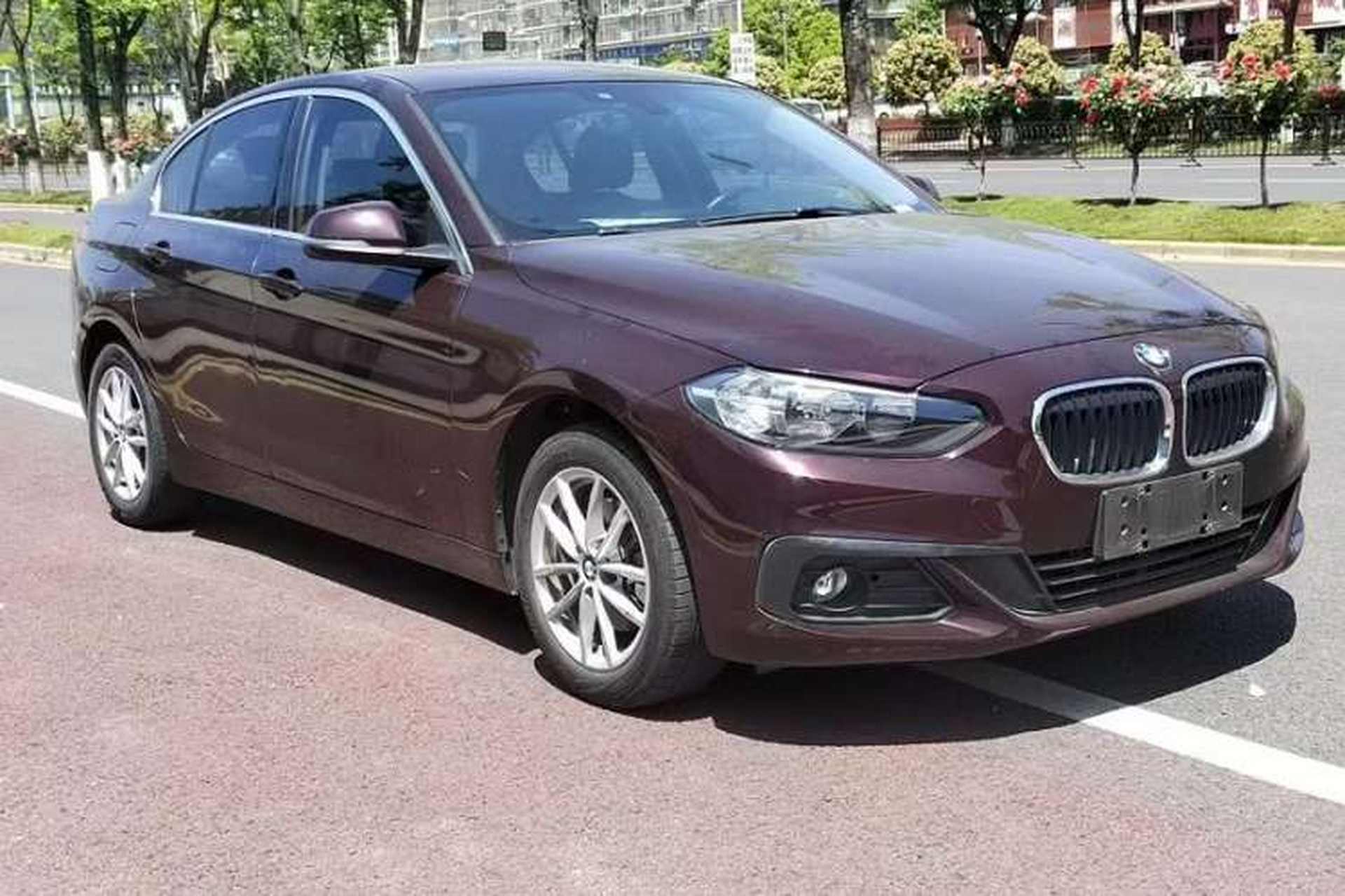 Used BMW 1 Series 2018 118i Fashion Model Exterior 2
