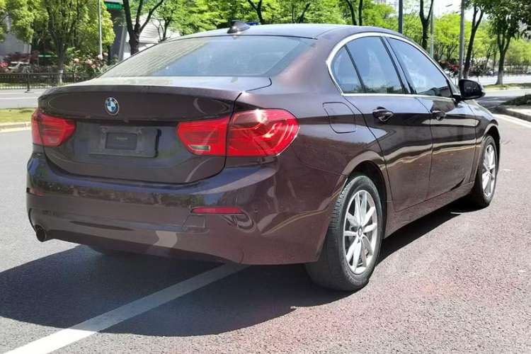 Used BMW 1 Series 2018 118i Fashion Model Exterior 5