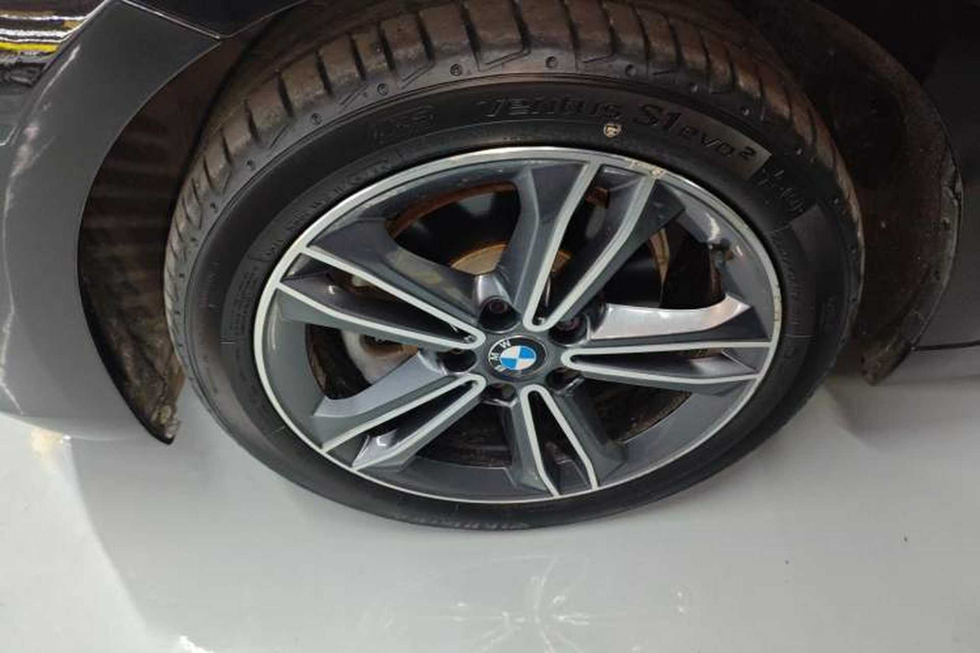 Used BMW 1 Series 2018 118i Sport Edition Left Front Wheel Hub