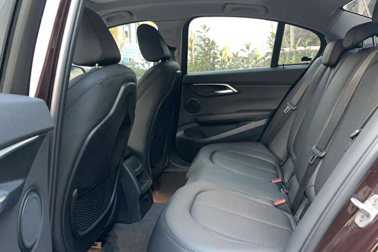 Used BMW 1 Series 2018 118i Sport Edition Left Rear Seat