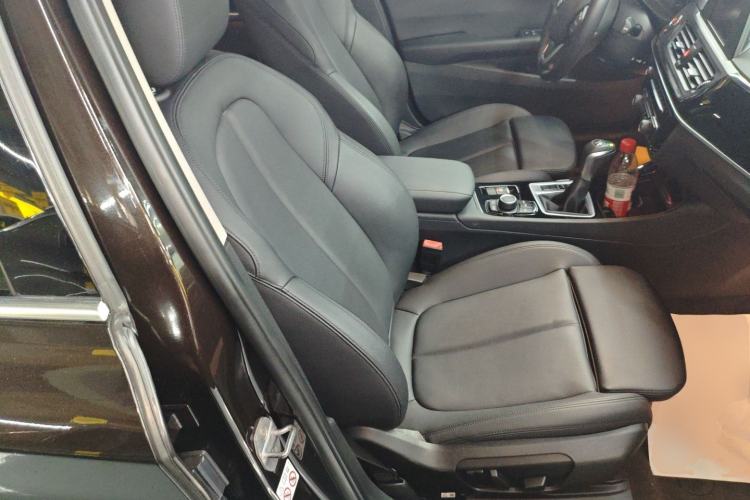 Used BMW 1 Series 2018 118i Sport Edition Right Front Seat