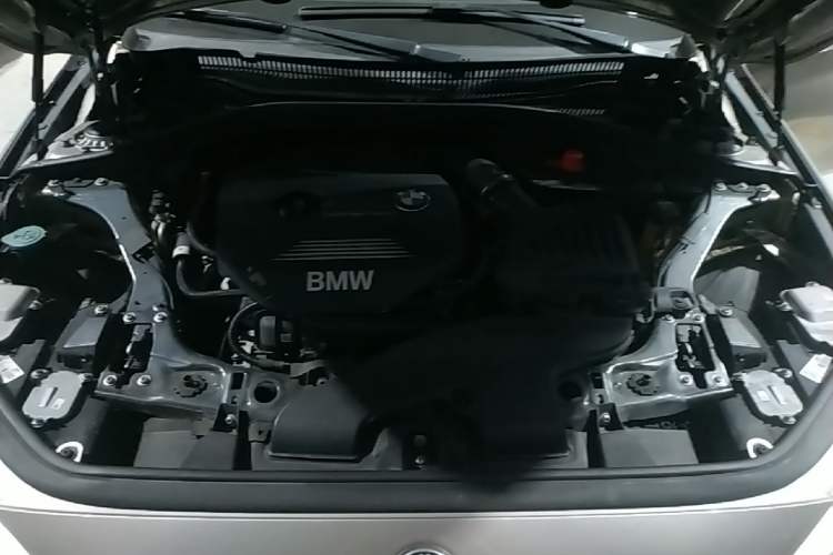 Used BMW 1 Series 2018 118i Sport Edition Engine Bay