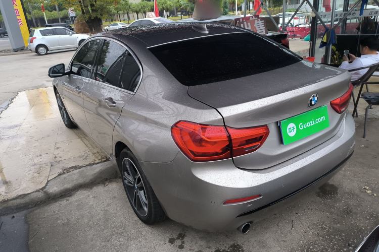 Used BMW 1 Series 2018 118i Sport Edition Exterior 2