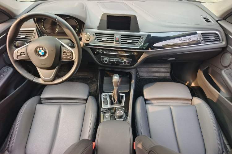 Used BMW 1 Series 2018 Facelifted 118i Sport Edition Interior 5