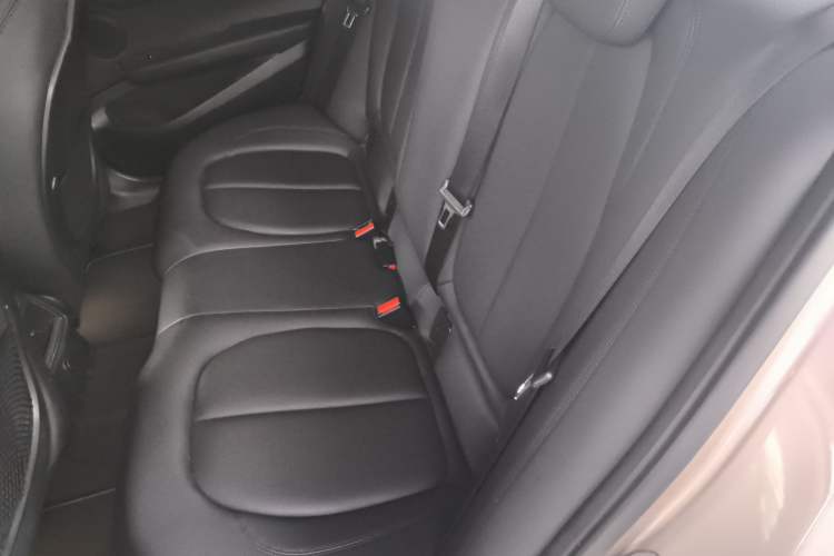 Used BMW 1 Series 2018 118i Sport Edition Left Rear Seat