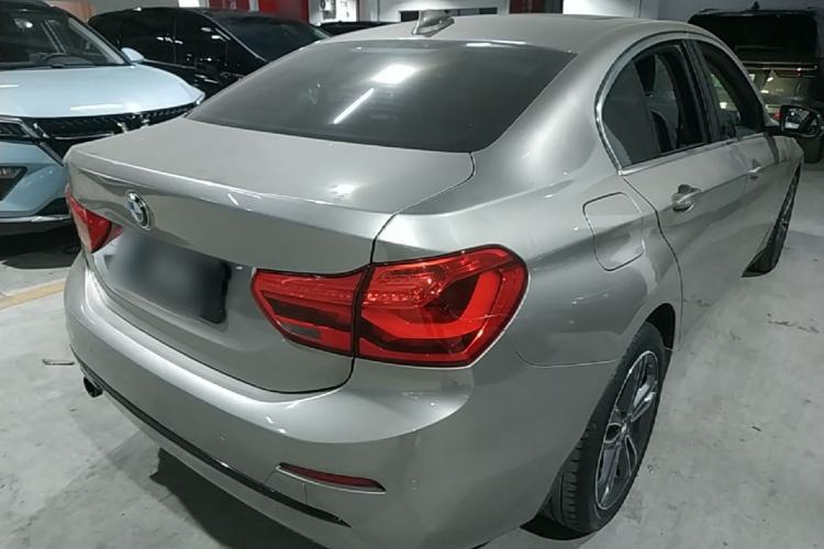 Used BMW 1 Series 2018 118i Sport Edition Rear Right 45 Deg