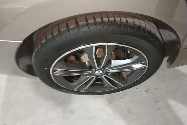 Used BMW 1 Series 2018 118i Sport Edition Right Rear Wheel Hub