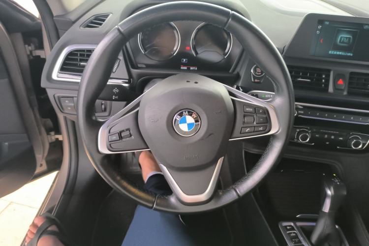 Used BMW 1 Series 2018 118i Sport Edition Steering Wheel