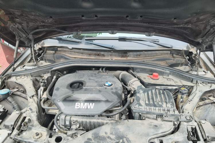 Used BMW 1 Series 2018 118i Sport Edition Engine Bay