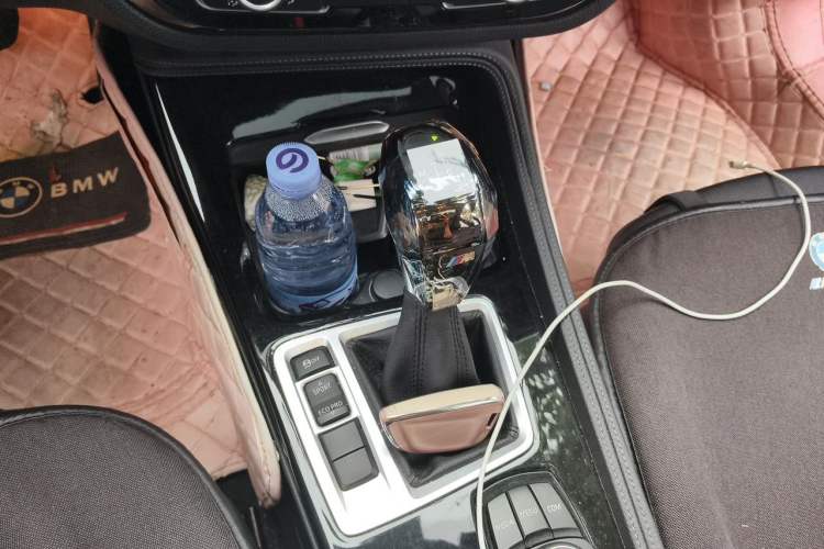 Used BMW 1 Series 2018 118i Sport Edition Gear Lever