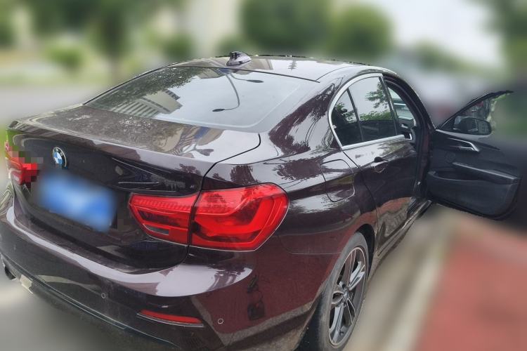 Used BMW 1 Series 2018 118i Sport Edition Rear Right 45 Deg