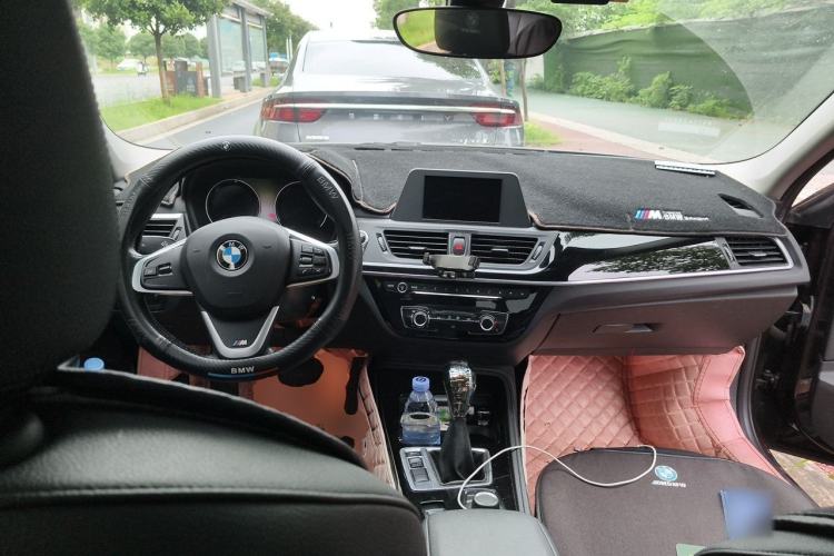 Used BMW 1 Series 2018 118i Sport Edition Steering Wheel