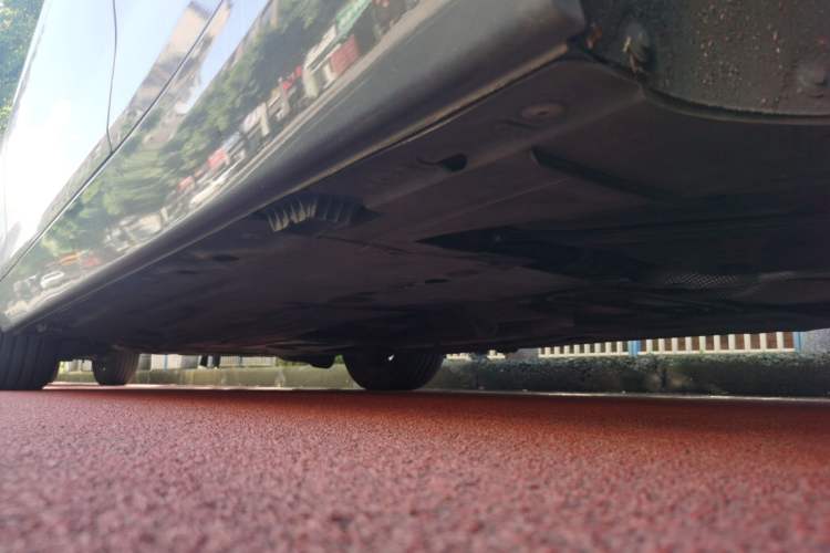 Used BMW 1 Series 2018 118i Sport Design Package Chassis Rear Left