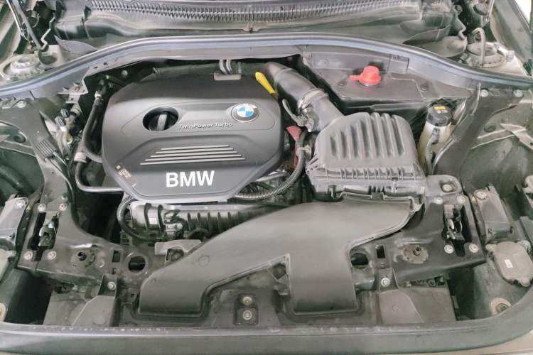Used BMW 1 Series 2018 118i Sport Edition Engine Bay