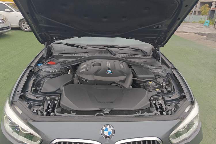 Used BMW 1 Series 2018 120i M Sport Package Engine Bay