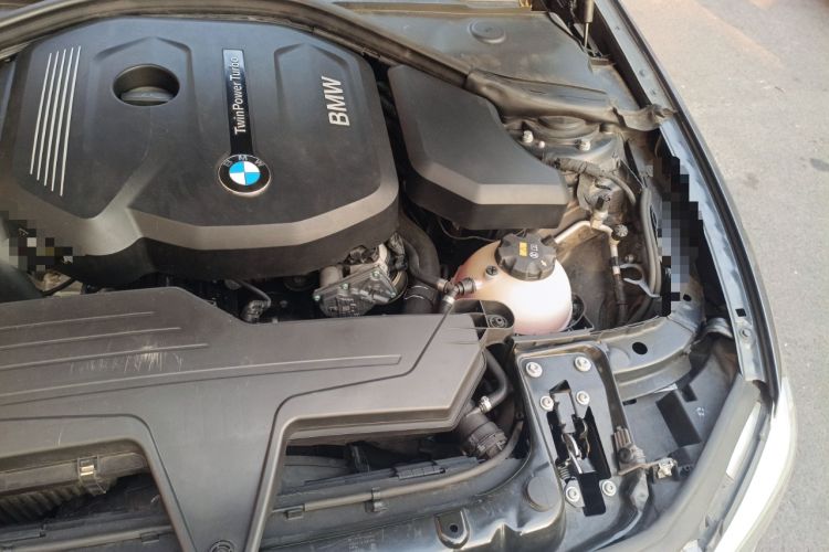 Used BMW 1 Series 2018 118i Sport Design Package Engine Bay Left