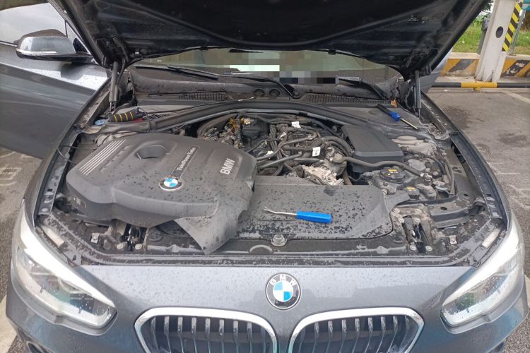 Used BMW 1 Series 2018 120i M Sport Package Engine Bay