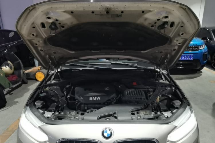Used BMW 1 Series 2018 118i Sport Edition Engine Bay