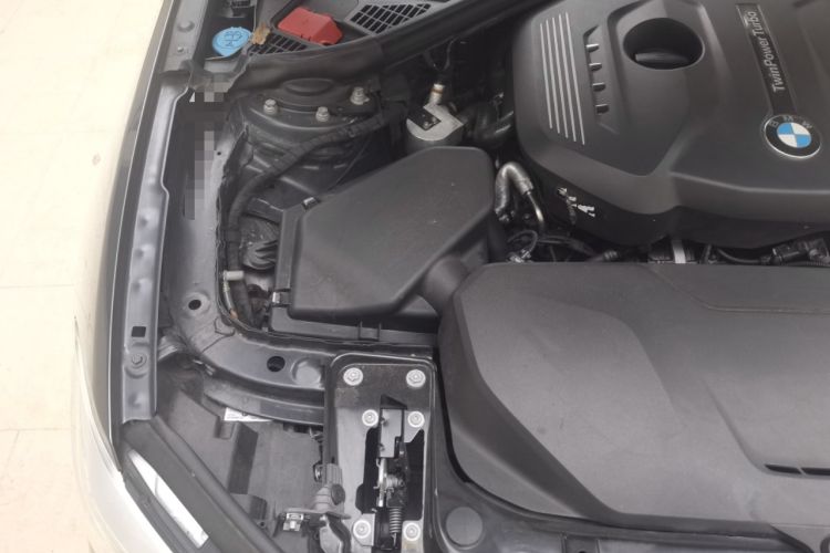 Used BMW 1 Series 2018 120i M Sport Package Engine Bay Right