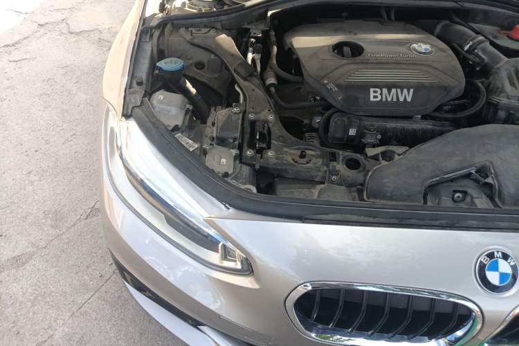 Used BMW 1 Series 2018 118i Sport Edition Engine Bay Right