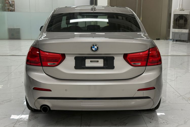 Used BMW 1 Series 2018 118i Sport Edition Exterior 1