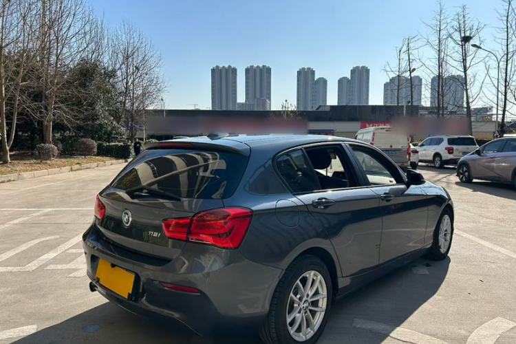Used BMW 1 Series 2018 118i Leading Model Exterior 1