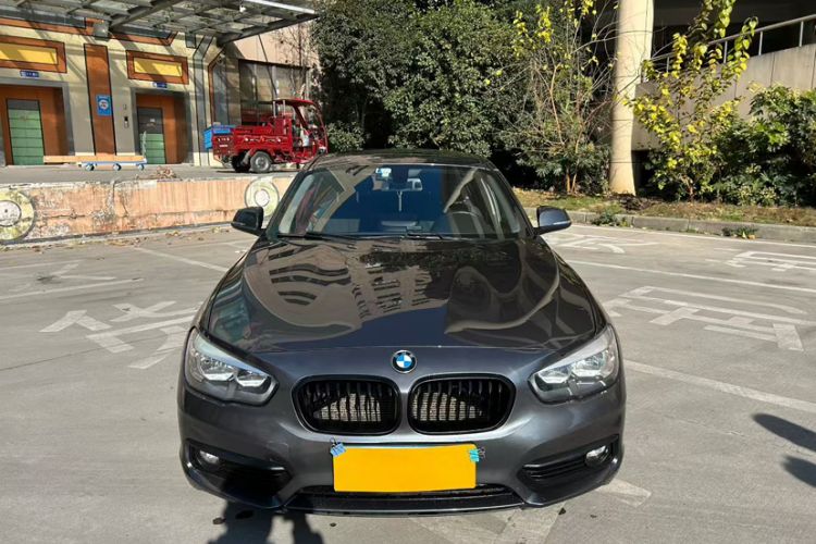 Used BMW 1 Series 2018 118i Leading Model Exterior 2