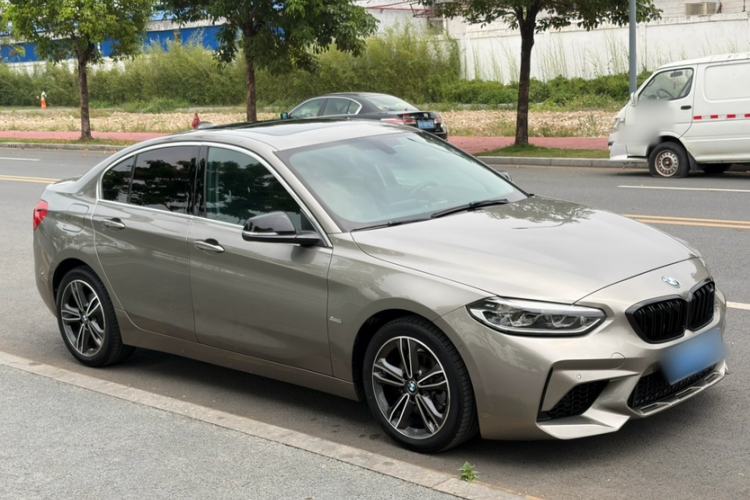 Used BMW 1 Series 2018 118i Sport Edition Exterior 7