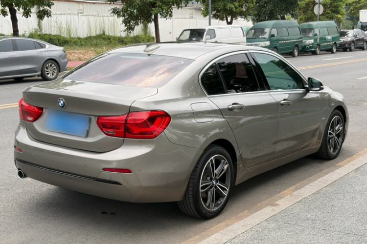 Used BMW 1 Series 2018 118i Sport Edition Exterior 8
