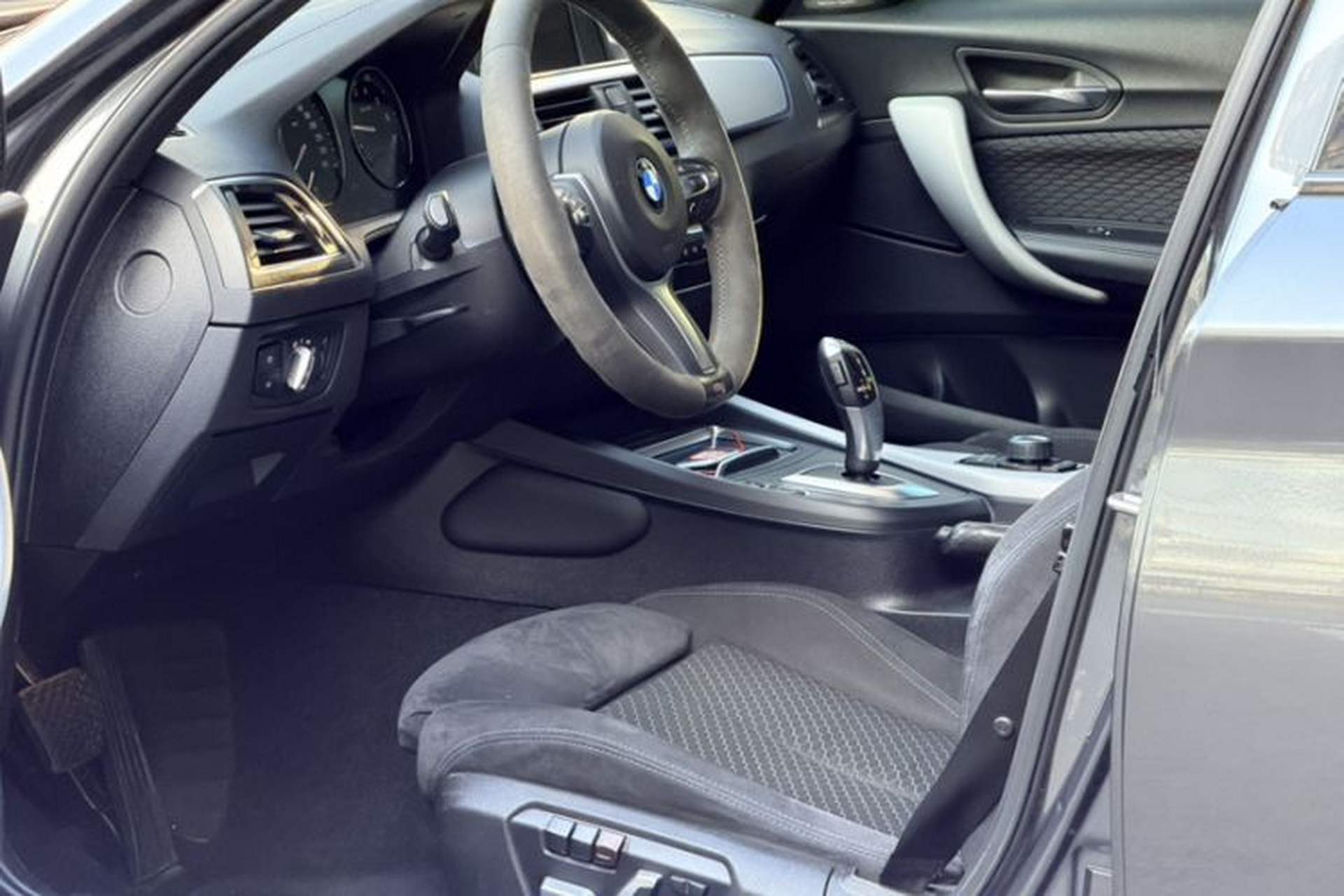 Used BMW 1 Series 2018 120i M Sport Package Interior 2