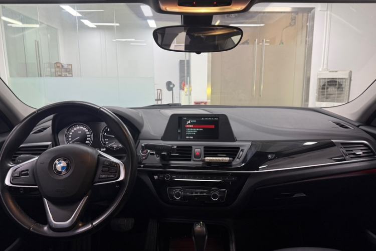 Used BMW 1 Series 2018 118i Sport Edition Interior 6