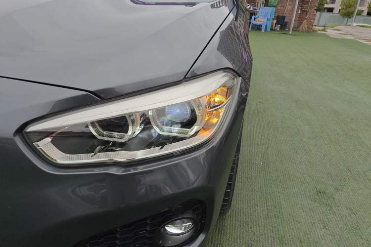 Used BMW 1 Series 2018 120i M Sport Package Left Front Headlight