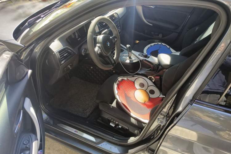 Used BMW 1 Series 2018 120i M Sport Package Left Front Seat