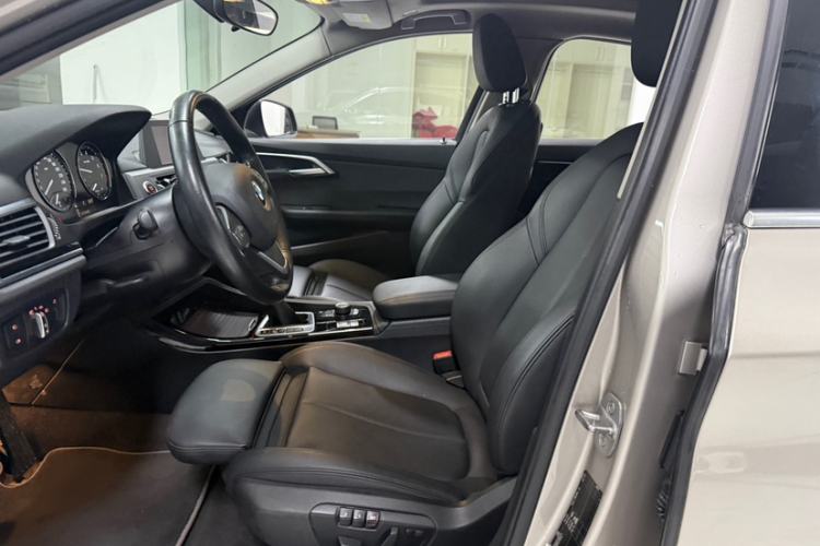 Used BMW 1 Series 2018 118i Sport Edition Left Front Seat