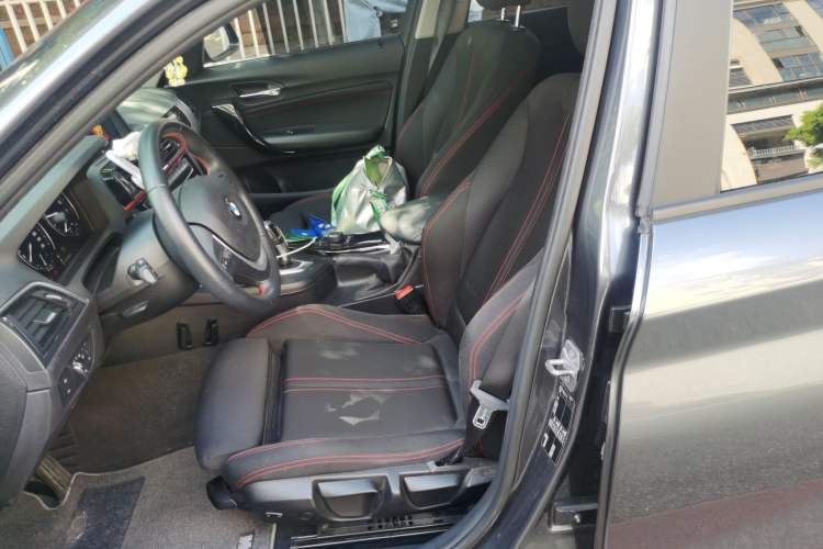 Used BMW 1 Series 2018 118i Sport Design Package Left Front Seat