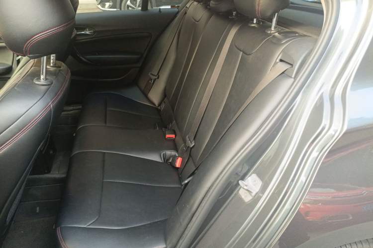 Used BMW 1 Series 2018 118i Sport Design Package Left Rear Seat