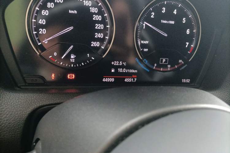 Used BMW 1 Series 2018 120i M Sport Package Odometer Close Up