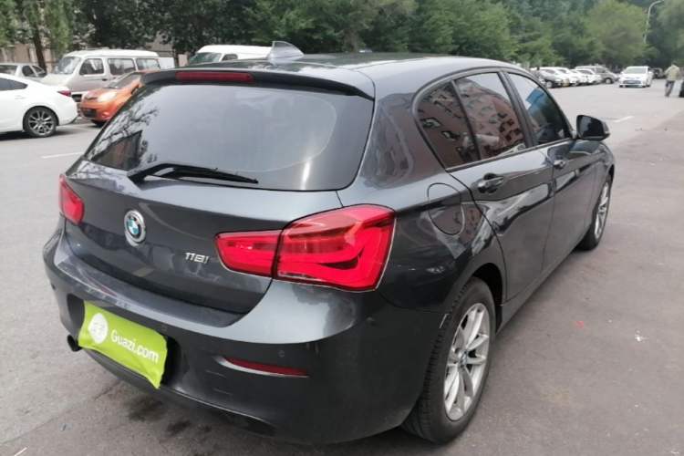 Used BMW 1 Series 2018 118i Leading Model Rear Right 45 Deg