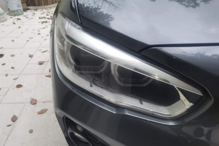 Used BMW 1 Series 2018 120i M Sport Package Right Front Headlight