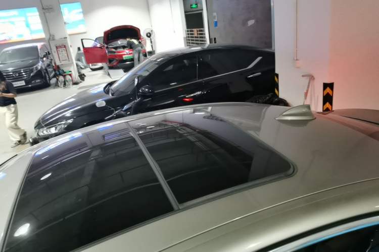 Used BMW 1 Series 2018 118i Sport Edition Roof