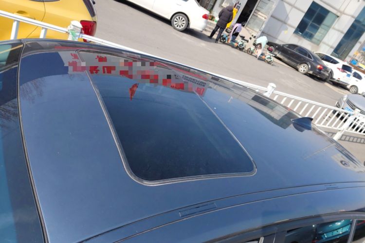 Used BMW 1 Series 2018 118i Sport Design Package Roof