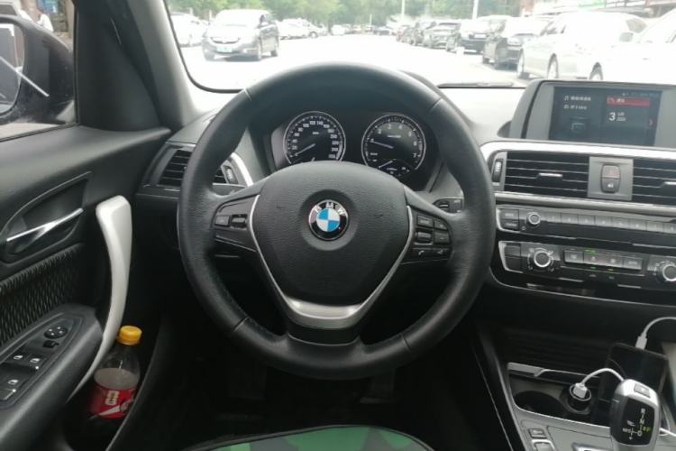 Used BMW 1 Series 2018 118i Leading Model Steering Wheel