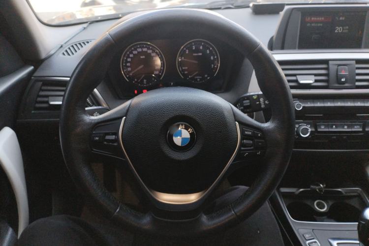 Used BMW 1 Series 2018 118i Leading Model Steering Wheel