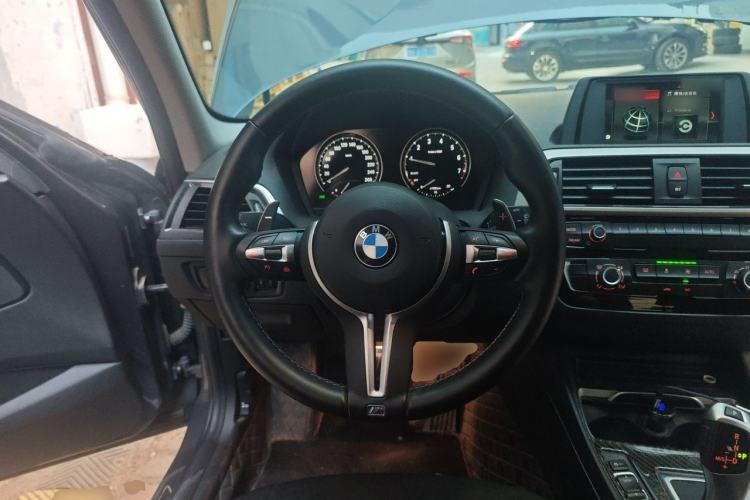 Used BMW 1 Series 2018 118i Leading Model Steering Wheel
