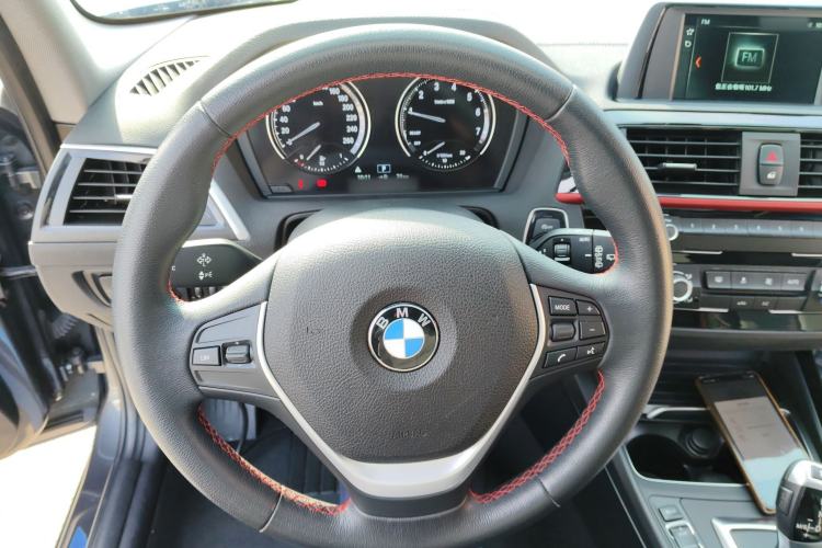 Used BMW 1 Series 2018 118i Sport Design Package Steering Wheel