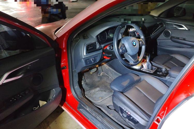 Used BMW 1 Series 2018 118i Sport Edition Driver Seat