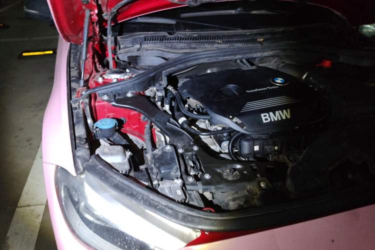 Used BMW 1 Series 2018 118i Sport Edition Engine Bay Right