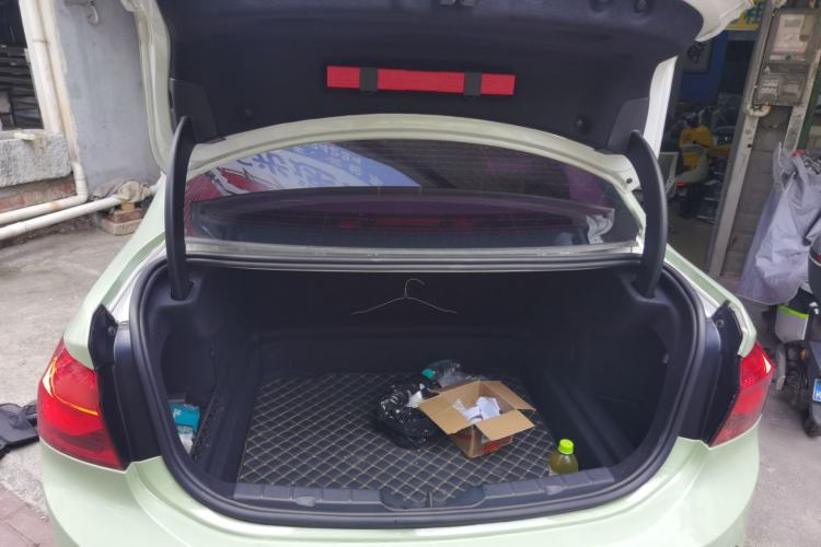 Used BMW 1 Series 2018 118i Sport Edition Trunk