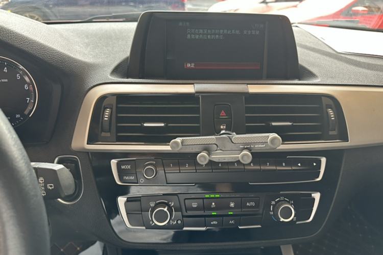 Used BMW 1 Series 2018 118i Leading Model Audio And AC Panel