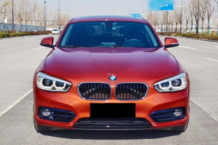 Used BMW 1 Series 2018 118i Sport Design Package Exterior 5